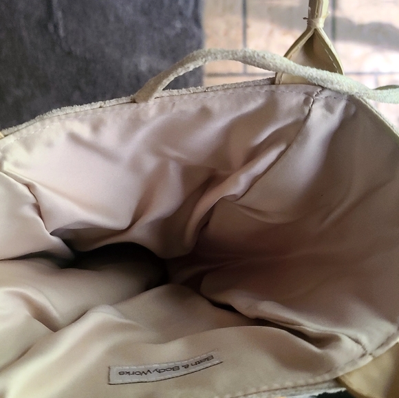 Bath & Body works tan suede small handbag - Picture 5 of 7